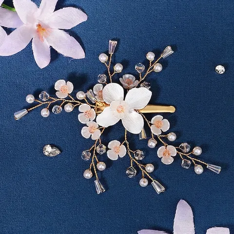 Handmade Floral Leaf Bridal Hair Clip Elegant Artificial Pearl Rhinestone Side Clip Retro Wedding Hair Accessories For Women