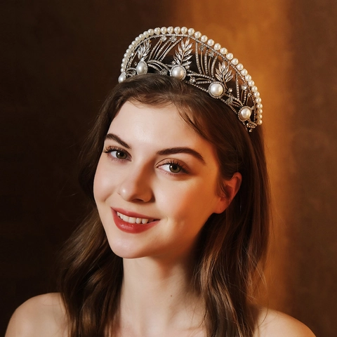 Tiara a Corona con Perle in Stile Palazzo Vintage Barocco Elegante Copricapo per Matrimonio Festa Lega in Oro Antico Strass