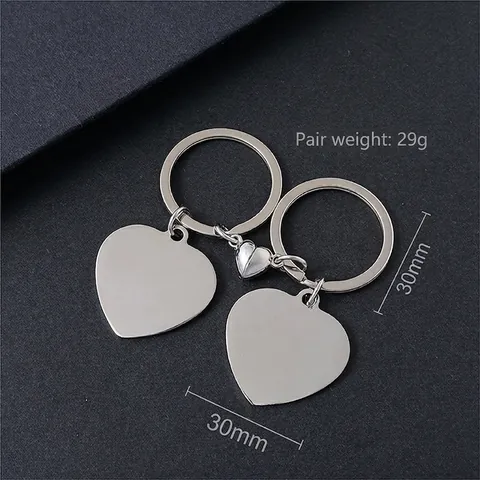 Portachiavi Magnetico a Cuore in Acciaio Inossidabile per Coppie Ciondolo in Metallo Lucido Regalo per San Valentino Anniversario Amanti