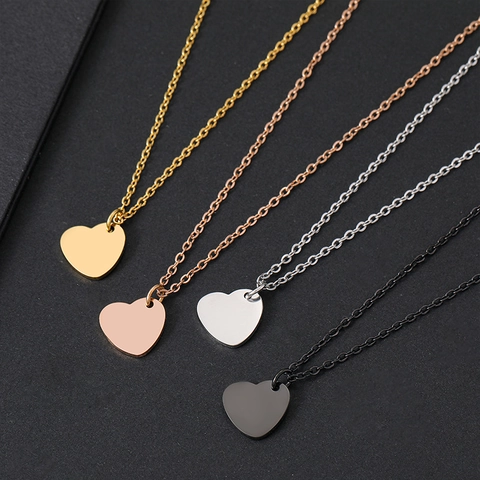 Collana con Pendente a Cuore in Acciaio Inossidabile Minimalista per Donna Gioielli con Catena a Croce Geometrica Lucida Oro Argento