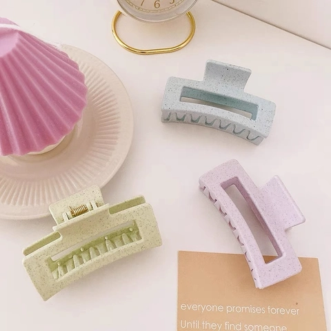 Large Matte Speckled Hollow Rectangular Hair Claw Clip For Women Korean Style Nonslip Shark Clip Minimalist Hair Accessories