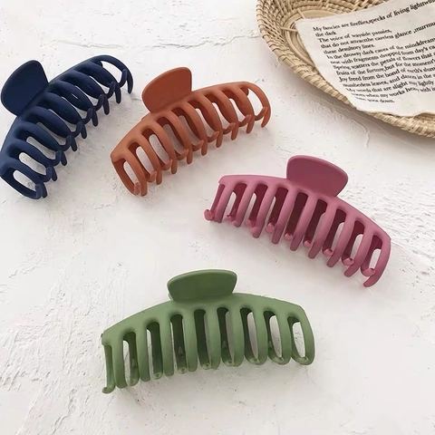 Large Frosted Hair Claw Clips For Women Long Thick Hair Matte Big Shark Clips Minimalist Korean Style Nonslip Hair Accessories