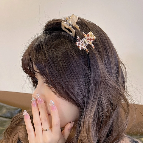 Vintage Leopard Checkerboard Acetate Square Hair Claw Clip For Women Korean Elegant Rectangular Hollow Hair Accessories Daily Hairstyle Decor