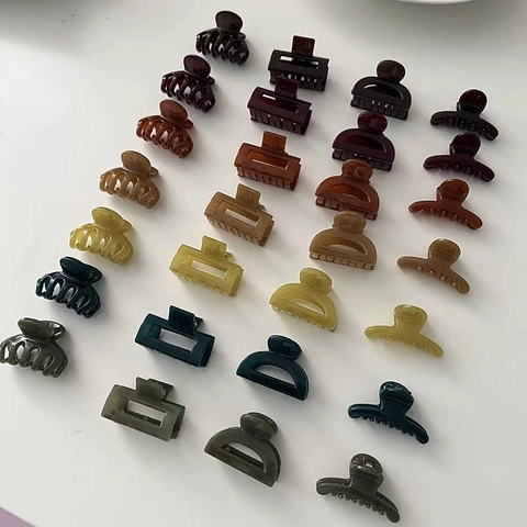 Small Resin Hair Claw Clips For Women Girls Mini Hair Clips Korean Style Retro Colorful Hair Pins Styling Accessories