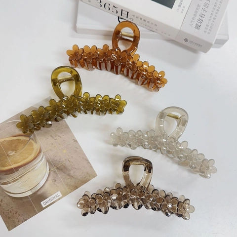 Large Flower Hair Claw Clip Elegant Jelly Color Floral Shark Clip For Women Thick Hair Non-Slip Hair Accessories