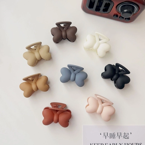 Korean Style Matte Butterfly Bow Hair Claw Clips For Women Small Resin Hair Accessories Mini Geometric Side Clips For Girls