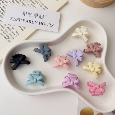 Matte Bow Mini Hair Claw Clips For Women Girls Sweet Candy Color Plastic Resin Bangs Clips Side Hair Barrettes Accessories