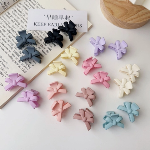 Matte Bow Mini Hair Claw Clips For Women Girls Sweet Candy Color Plastic Resin Bangs Clips Side Hair Barrettes Accessories