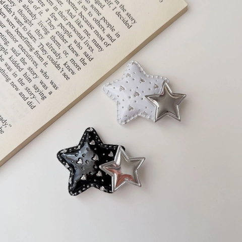 Süße Y2K Stern Haarklammer Kunstleder Metallischer Silberner Stern Entenschnabel-Clip Sternmuster Glitzer Mode Accessoire Damen