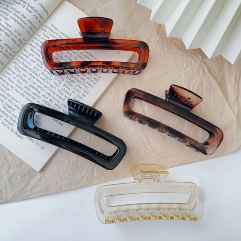Large Acrylic Hair Claw Clip For Women Leopard Amber Black Matte Rectangular Shark Clip Elegant Korean Style Hair Accessory