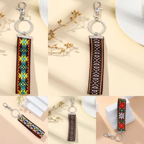 Ethnic Embroidered Floral Geometric Keychain Lanyard Bohemian Style Alloy Lobster Clasp Bag Charm Pendant Key Ring for Gift