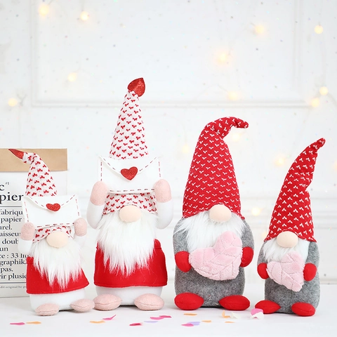 Bambola di Peluche a Forma di Gnomo Senza Volto per San Valentino Decorazione Domestica Cuore Busta Statuetta di Nano Scandinavo Tomte Regalo