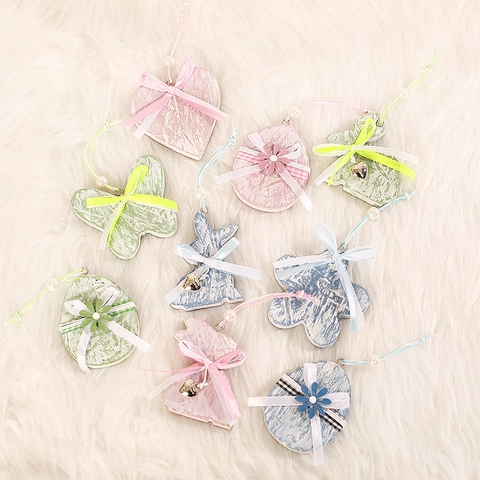 Ornamenti Appesi in Legno di Pasqua Vintage Distressed Coniglio Uovo Farfalla Ciondolo a Cuore Con Fiocco Perla Artificiale Casa