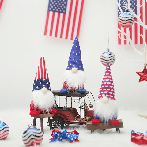 Decorazione del Giorno dell'Indipendenza USA Gnomo Patriottico Bambola Senza Volto Rosso Bianco Blu Stelle Strisce Peluche