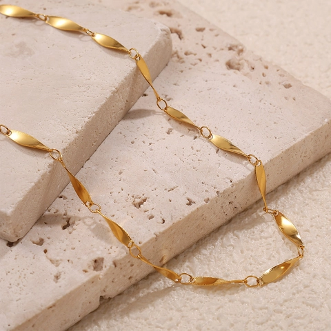 Minimalist Stainless Steel Gold Plated Chain Necklace For Women Geometric Wave Bamboo Leaf Shaped Link Chain Jewelry