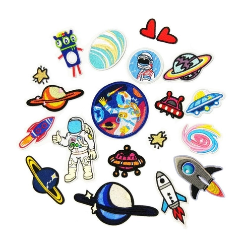 Astronaut Rocket Planet Space Theme Embroidered Patch Iron On Applique For Clothing Backpack Decoration Cartoon Style DIY Repair