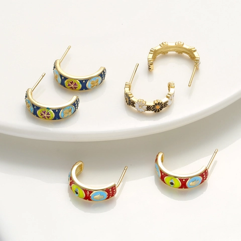 Boucles d'Oreilles Clous en Émail en Forme de C en Cuivre Bohémien pour Femmes Papillon Étoile Mauvais Œil Main de Fatma Bijoux