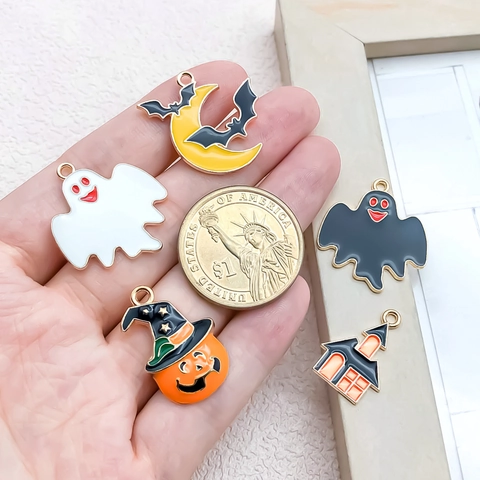 Halloween Enamel Zinc Alloy Charms For DIY Jewelry Making Ghost Pumpkin Bat Wizard Hat Castle Pendants DIY Keychain Bracelet Necklace Material
