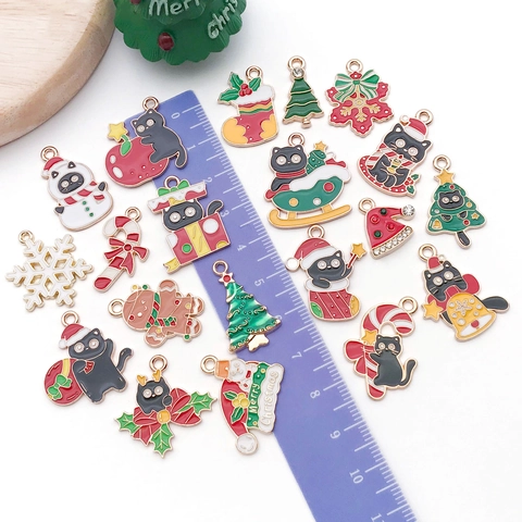 Kerst Emaille Legering Hangers DIY Sieraden Charms Sneeuwpop Kat Boom Peperkoekman Voor Ketting Armband