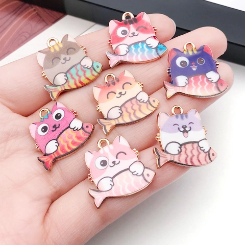 Pendentifs Chat de Dessin Animé en Alliage de Zinc et Émail Breloques de Bijoux Animaux Mignons pour la Fabrication de Bracelets Colliers DIY