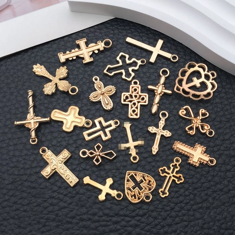 Vintage Alloy Cross Heart Pendants DIY Jewelry Making Accessories Mixed Style Electroplated Metal Charms For Bracelets Necklaces Earring Beading