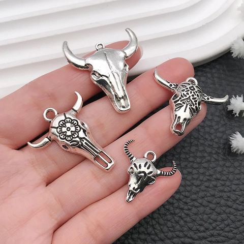 Retro Halloween Bull Skull Pendant Charms Zinc Alloy Animal Skeleton Head For DIY Necklace Bracelet Jewelry Making Accessories