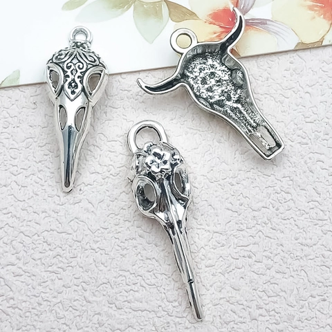 Vintage Zinc Alloy Animal Skull Pendants Bull Bird Head Totem Charms For DIY Necklace Bracelet Tribal Gothic Jewelry Making