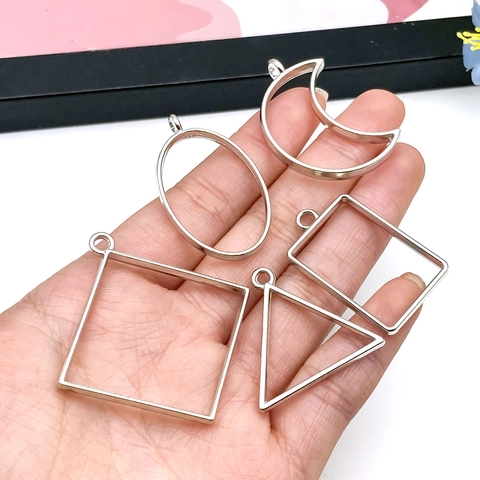 Zinc Alloy Geometric Open Bezel Pendants Resin Craft Heart Moon Star Triangle Shape Electroplated Metal Frame Accessories