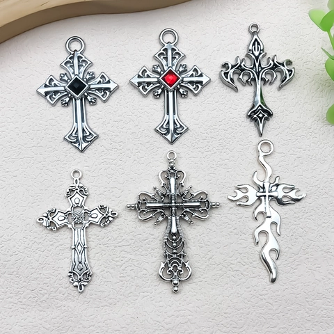 Ciondolo Croce Gotica in Lega di Zinco Vintage Per Creazione Gioielli DIY Hip Hop Punk Strass Intarsiato Croce in Metallo