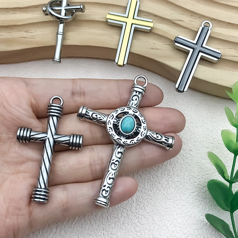 Ciondoli a Croce in Lega di Argento Antico Con Strass Intarsiati Accessori Gioielli DIY per Collana Portachiavi Stile Punk