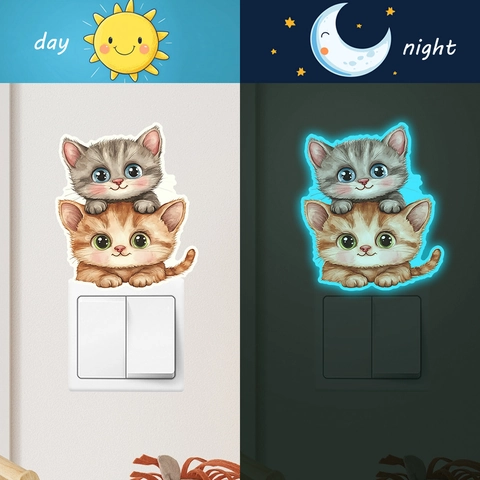 Simpatico Gatto Cartone Animato Adesivo Murale Fluorescente PVC Autoadesivo Decorazione Interruttore Luce Rimovibile Luminoso Notturno