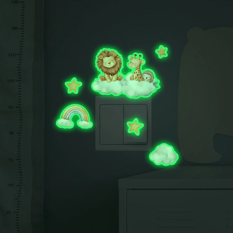 Adesivi Murali Interruttore Luminosi Leone Giraffa Arcobaleno Glow In The Dark PVC Fluorescenti per Cameretta Bambini