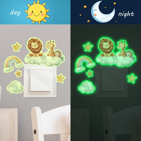 Adesivi Murali Interruttore Luminosi Leone Giraffa Arcobaleno Glow In The Dark PVC Fluorescenti per Cameretta Bambini