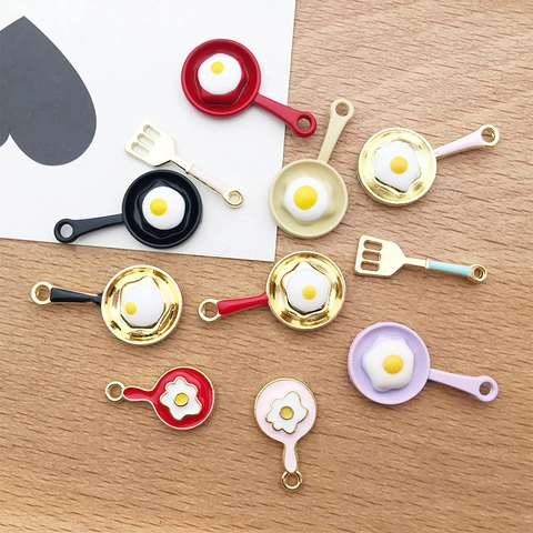 Simulation Fried Egg Frying Pan Spatula Mini Pendant Alloy Enamel Cartoon Kitchenware Charm For DIY Earring Necklace Jewelry Making