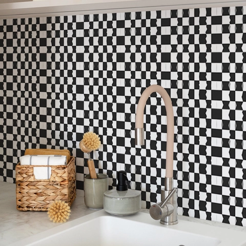 Adesivi per Piastrelle a Scacchiera Bianco e Nero in PVC Impermeabile Autoadesivi per Cucina Bagno Decorazione Griglia
