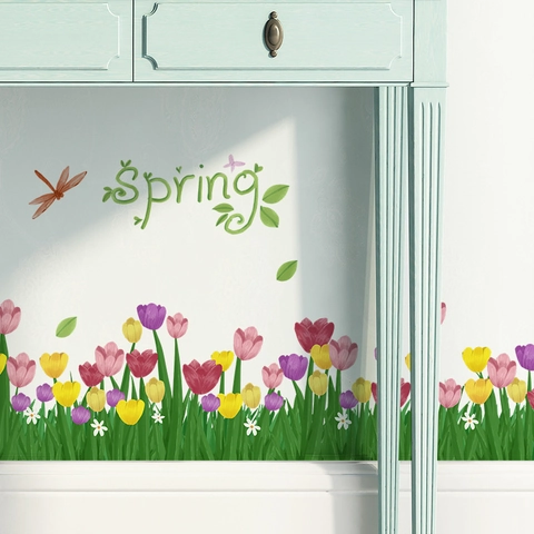 Adesivi Murali Primavera Tulipani Fiori Erba Recinzione Multicolore PVC Rimovibile per Soggiorno Camera da Letto Corridoio Casa