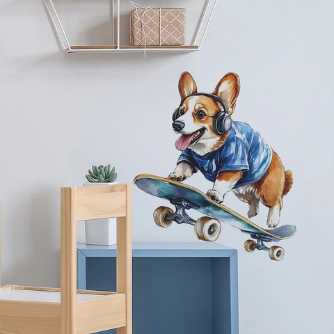 Adesivo da Parete in PVC con Cane Corgi ad Acquerello su Skateboard con Cuffie Decalcomania Decorativa Autoadesiva per Camera da Letto