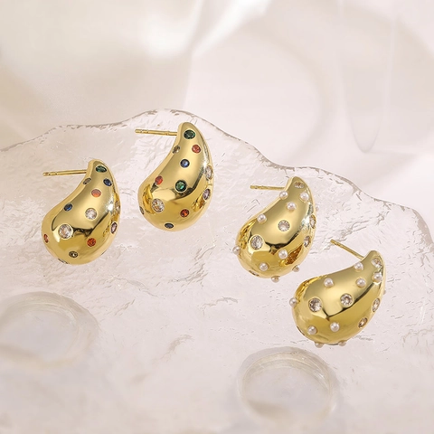 Boucles d'Oreilles Clous en Cuivre en Forme de Goutte d'Eau Avec Strass Colorés et Perles Artificielles pour Femmes Bijoux de Mode