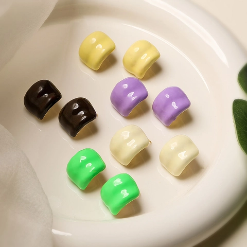 Minimalist Copper Enamel C-Shape Stud Earrings For Women Sweet Candy Color Drip Oil Geometric Bean Shaped Daily Jewelry