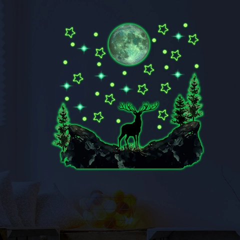 Pegatinas de Pared de Luna Estrellas Alce que Brillan en la Oscuridad Luminous Bosque Montaña de PVC Calcomanía Fluorescente