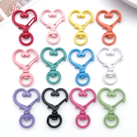 Chiusura a Moschettone a Forma di Cuore in Smalto Lega di Zinco Portachiavi Fibbia a Molla per Creazione di Gioielli Fai da Te Accessori per Ciondoli Colori Caramella