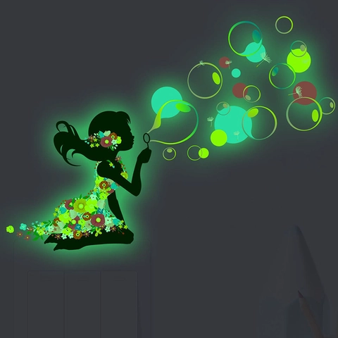 Creativo Adesivo da Parete Ragazza che Soffia Bolle PVC Fluorescente al Buio Floreale Ragazza Adesivo per Interruttore Camera da Letto