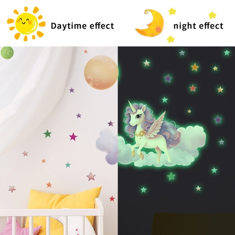 Stickers Muraux Licorne Lune Étoiles Lumineux Dans le Noir PVC Amovible Décoration Murale Pour Chambre d'Enfant Crèche