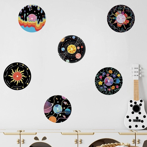 Pegatinas de Pared de PVC Estilo Disco de Música 6 Piezas Dibujos Animados Planetas Flores Calcomanías Impresas para Habitación Infantil