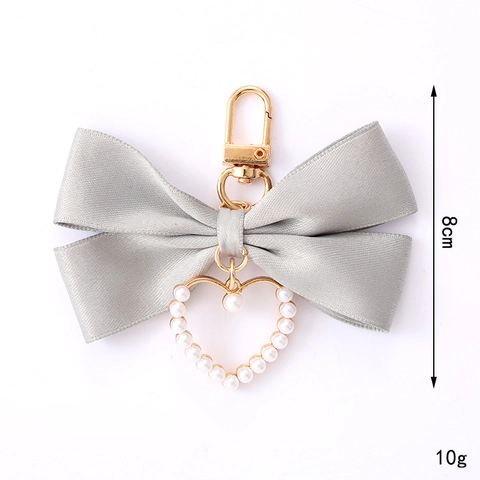 Porte-clés Nœud en Satin Cœur Perle Artificielle Charme de Sac Mode Pendentif Élégant Bijou Accessoire Cadeau Femme
