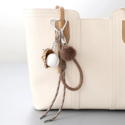 Ciondolo per Borsa da Baseball in Corda Intrecciata Fatto a Mano Portachiavi Con Mini Mazza in Legno Guanto Palla di Peluche Gancio a Cuore Accessori Sportivi