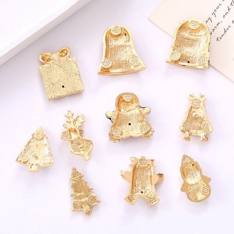 Alloy Enamel Christmas Tree Snowman Reindeer Charms For Clogs Shoes DIY Jewelry Making Rhinestone Artificial Pearl Accessories