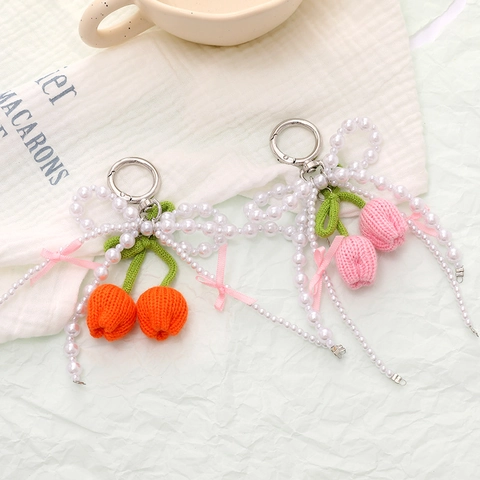 Ciondolo per Borsa a Forma di Fiore di Tulipano Sferruzzato a Mano Con Fiocco di Künstliche Perle Artificiali e Nastro di Raso