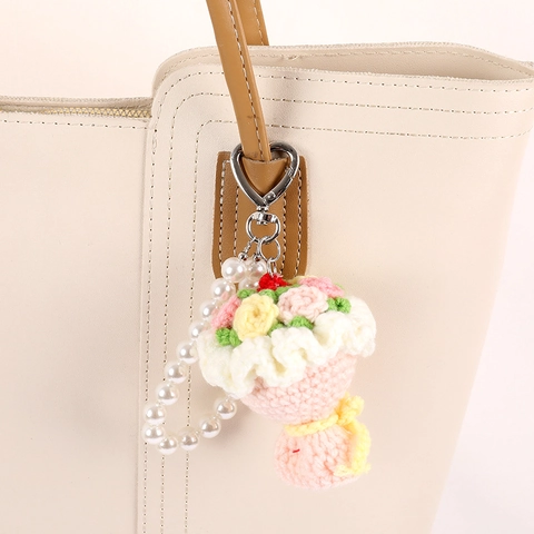 Handmade Crochet Rose Flower Keychain With Faux Artificial Pearl Strap Heart Metal Clasp Yarn Bag Charm Phone Hanging Ornament Women Gift