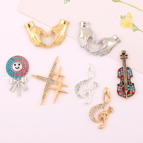Zinc Alloy Rhinestone Musical Note Violin Lollipop Star Heart DIY Jewelry Accessories Personalized Car Air Vent Charms For Women